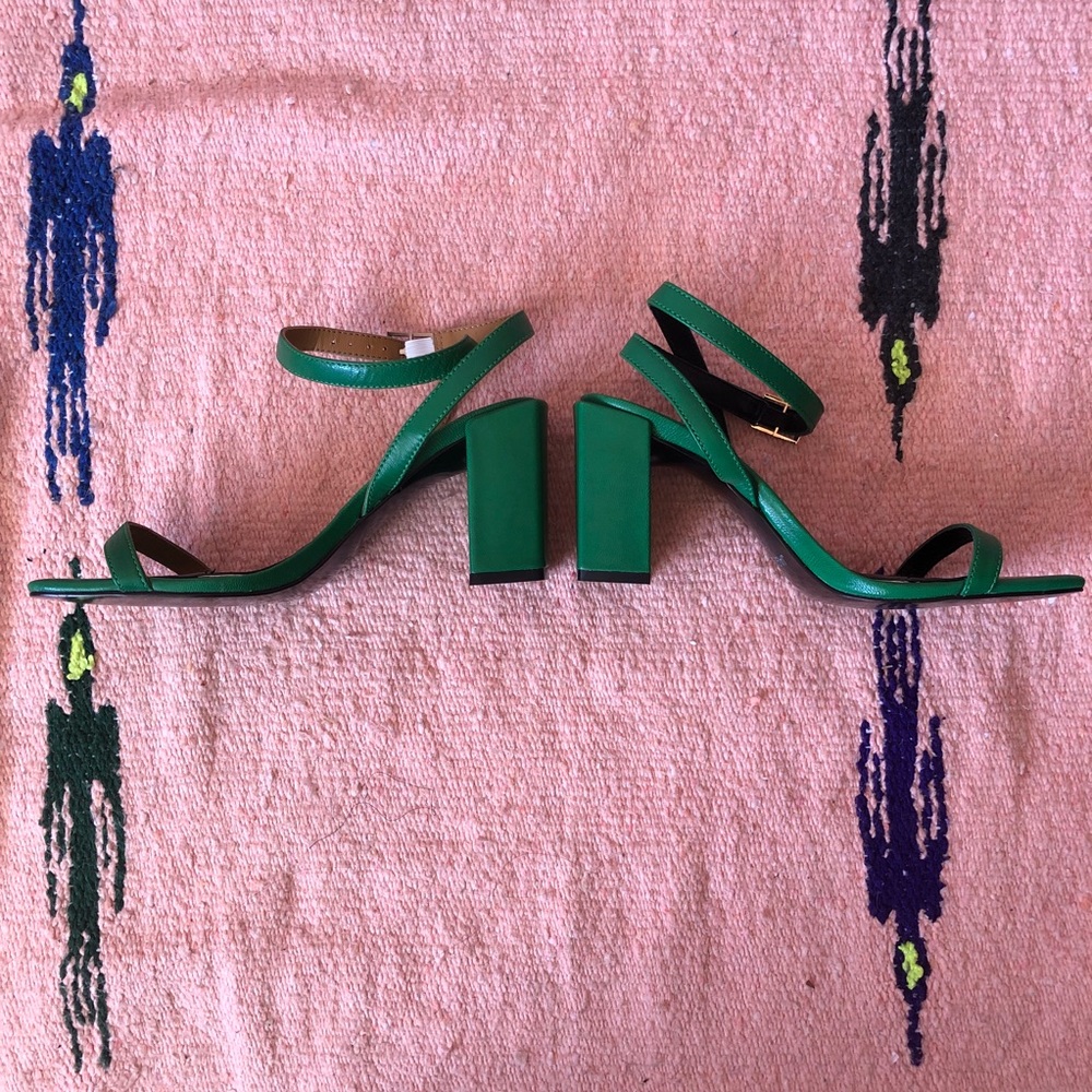 🍾HP🍾 Jaggar Green Square Toe Strappy Block Heel - Picture 3 of 5
